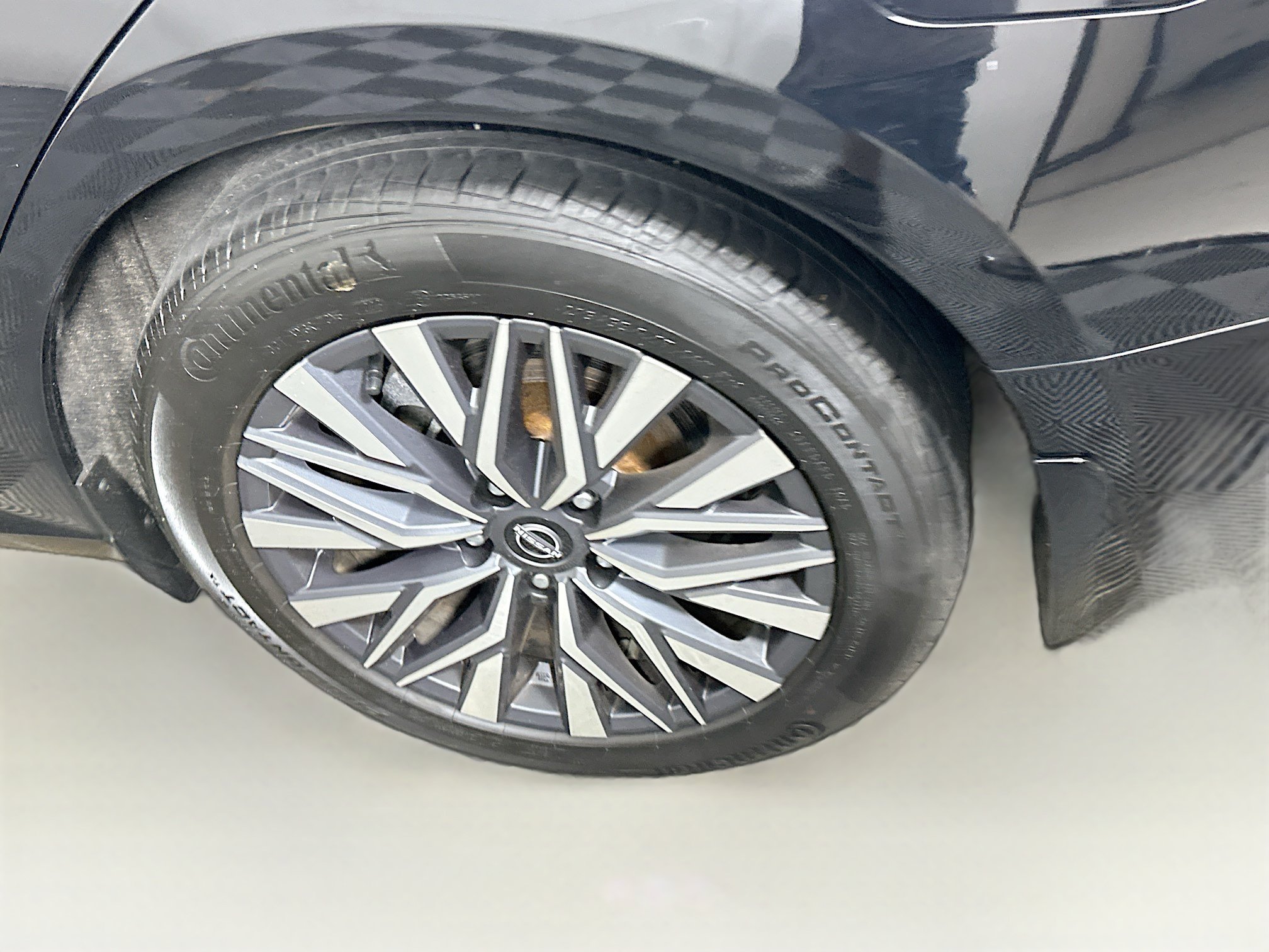 Used 2023 Nissan Altima 2.5 SV FWD image 11