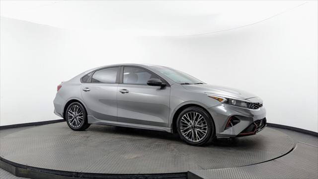 Used 2022 Kia Forte GT-Line w/ GT-Line Premium Package FWD image 11