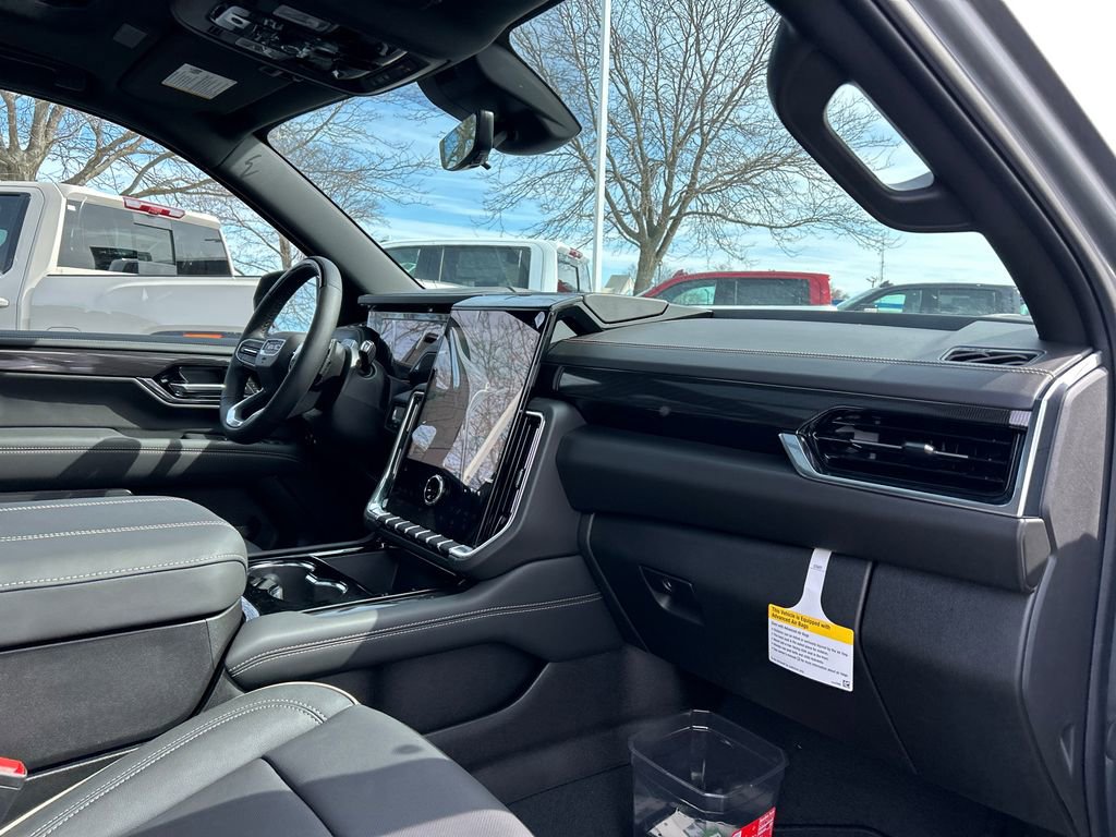 New 2026 GMC Yukon XL Elevation w/ Elevation Premium Package image 41