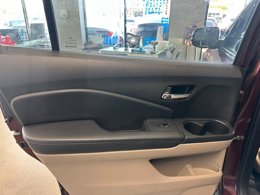 Used 2019 Honda Pilot LX image 19