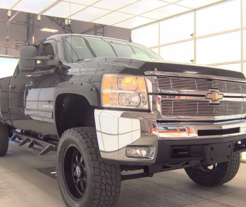 Used 2009 Chevrolet Silverado 3500 LTZ w/ Suspension Package, Off-Road