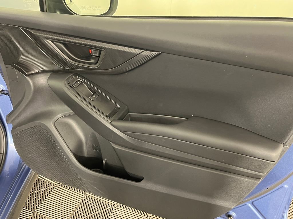 Used 2021 Subaru Crosstrek 2.0i image 16