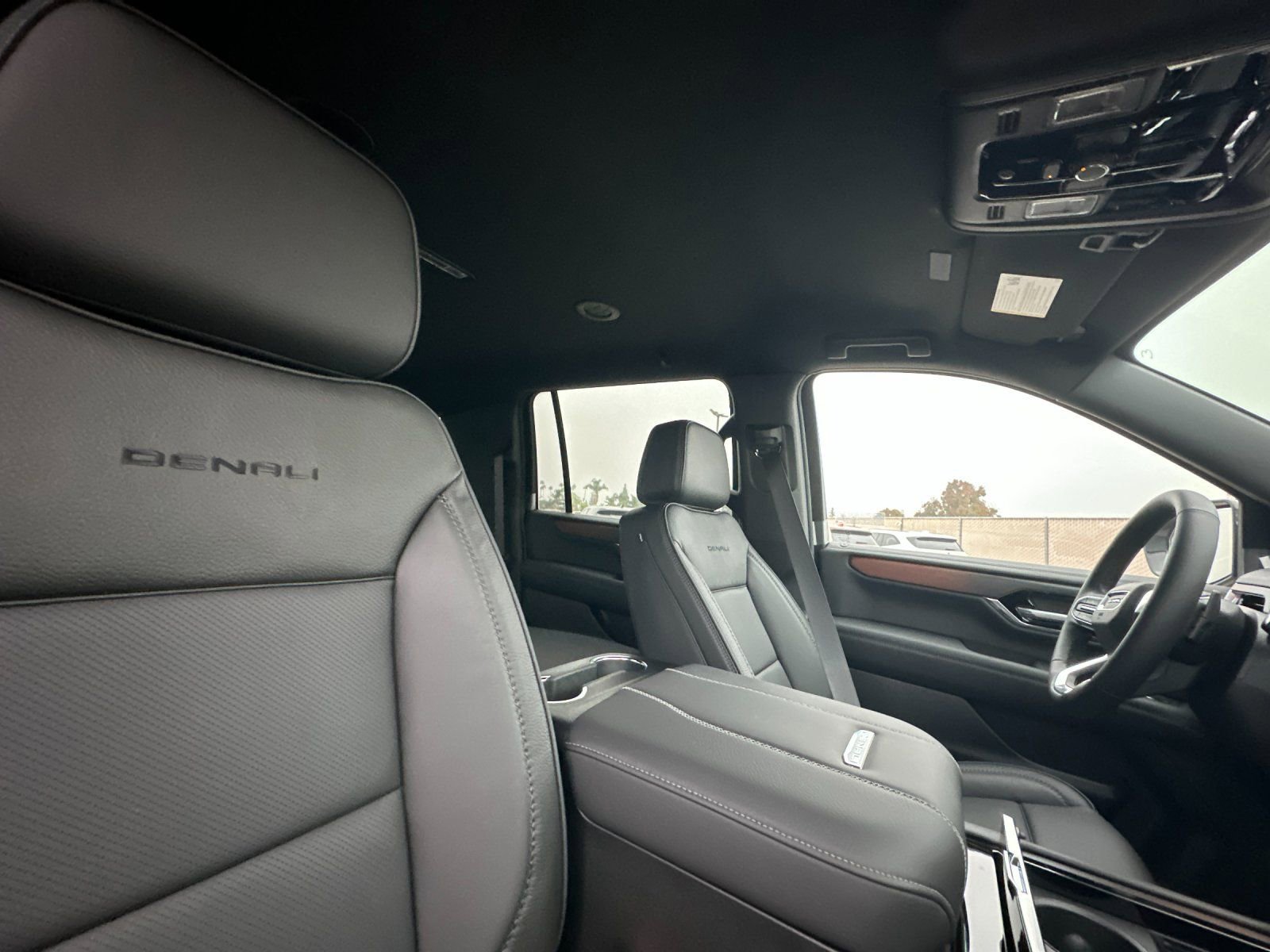 New 2026 GMC Yukon XL Denali AWD/4WD image 18