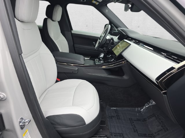 Used 2023 Land Rover Range Rover Sport SE Dynamic AWD/4WD image 10