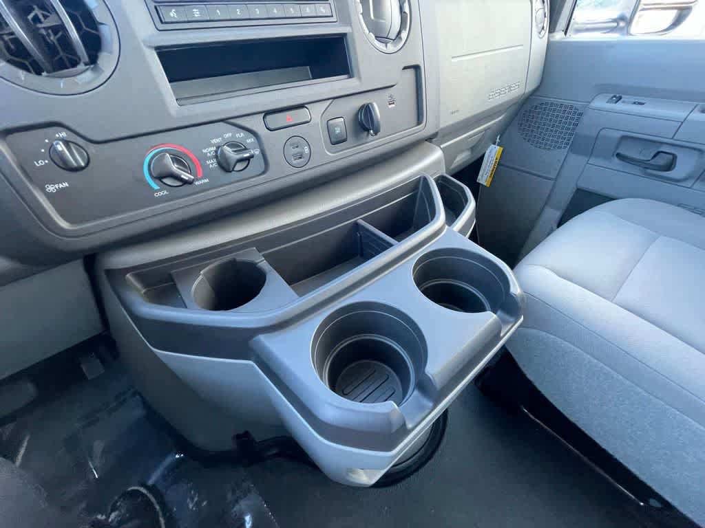 New 2024 Ford E-450 and Econoline 450 Super Duty w/ Power Windows & Locks Group RWD image 19