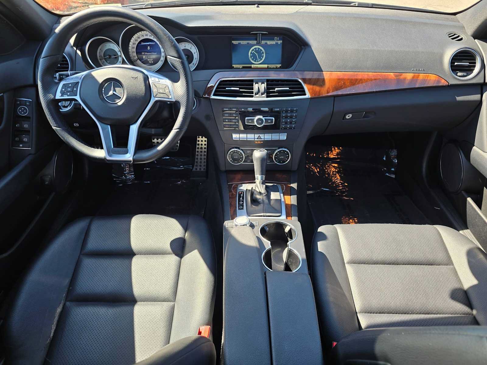 Used 2014 Mercedes-Benz C 250 Sedan image 18