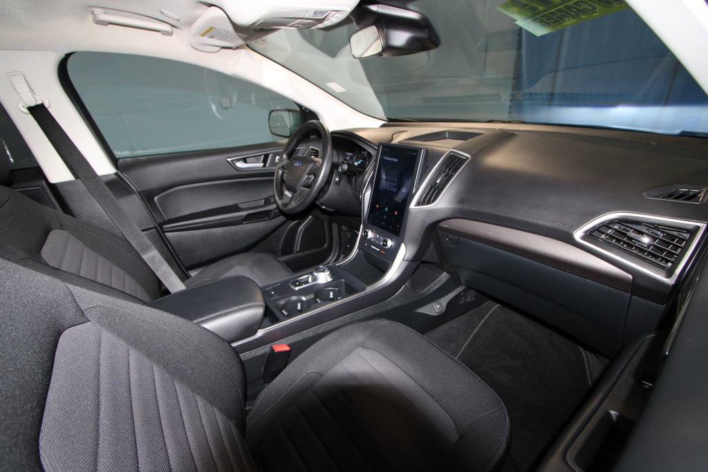 Used 2024 Ford Edge SE AWD/4WD image 19