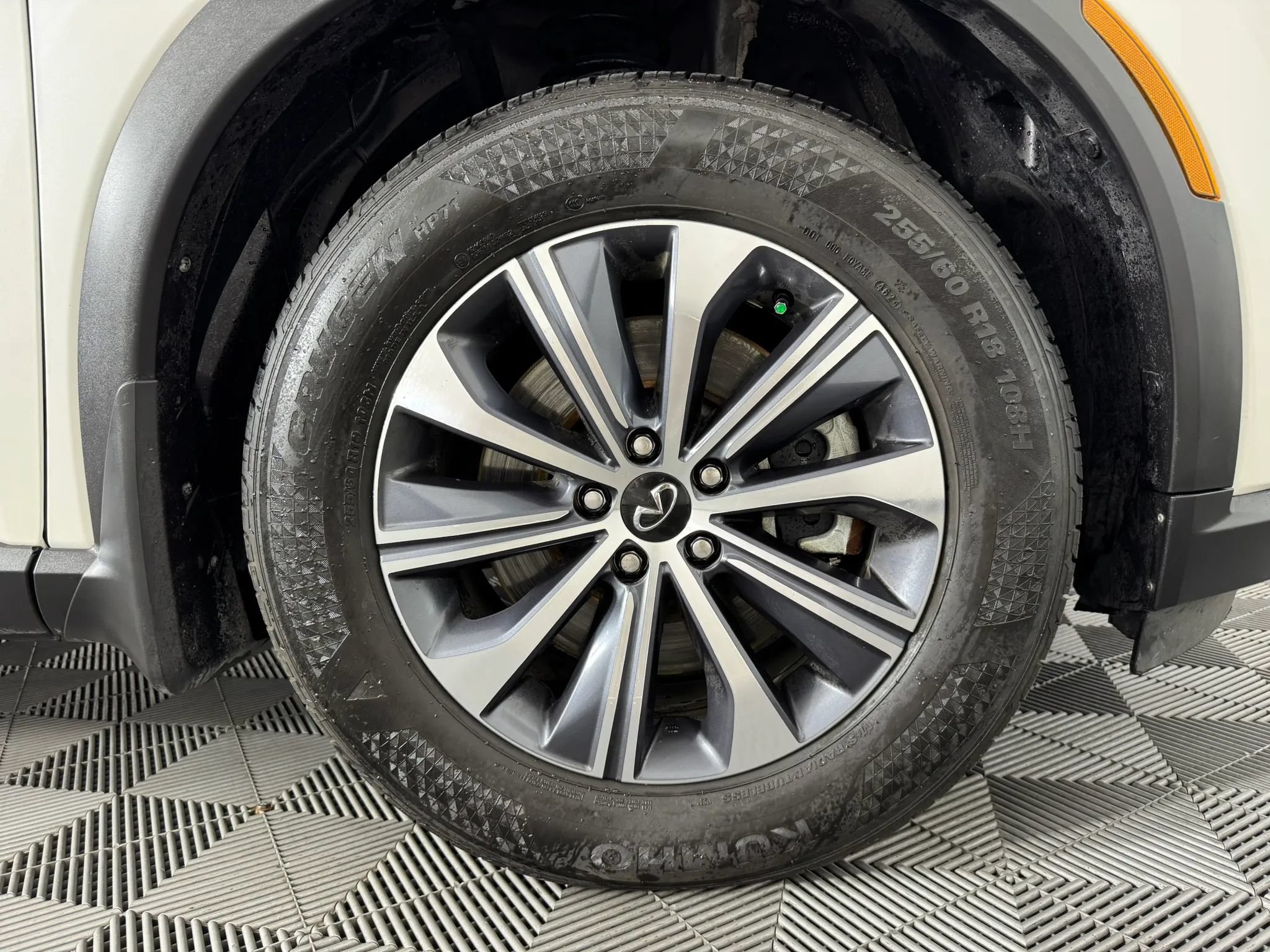 Used 2024 INFINITI QX60 Luxe AWD/4WD image 52