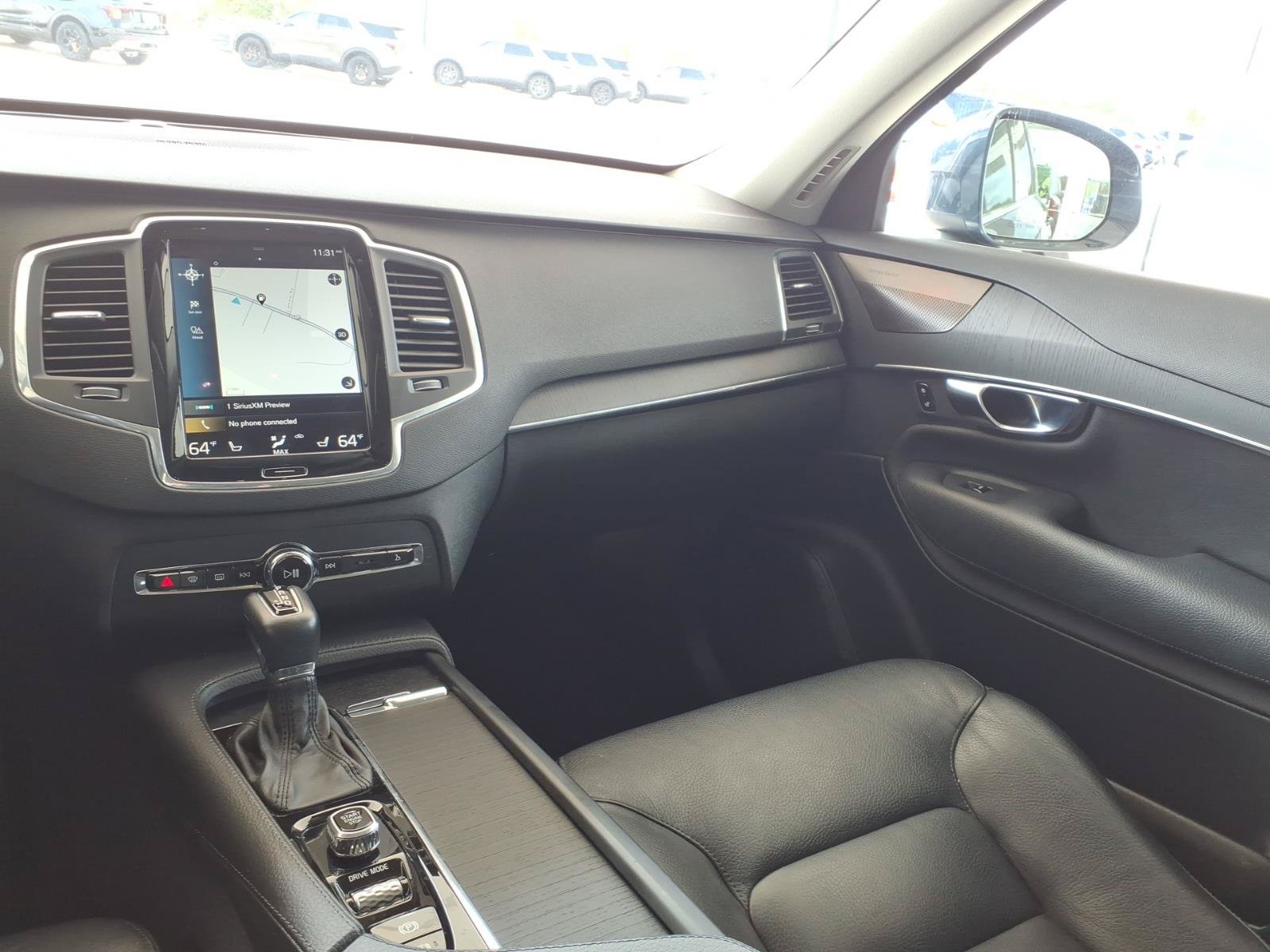 Used 2020 Volvo XC90 T6 Momentum AWD/4WD image 18