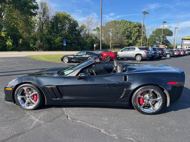 Used 2012 Chevrolet Corvette Grand Sport w/ 3LT Preferred Equipment Group image 3