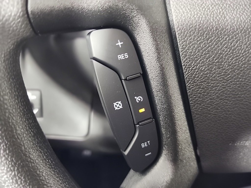 New 2025 Chevrolet Express 3500 w/ Driver Convenience Package image 25