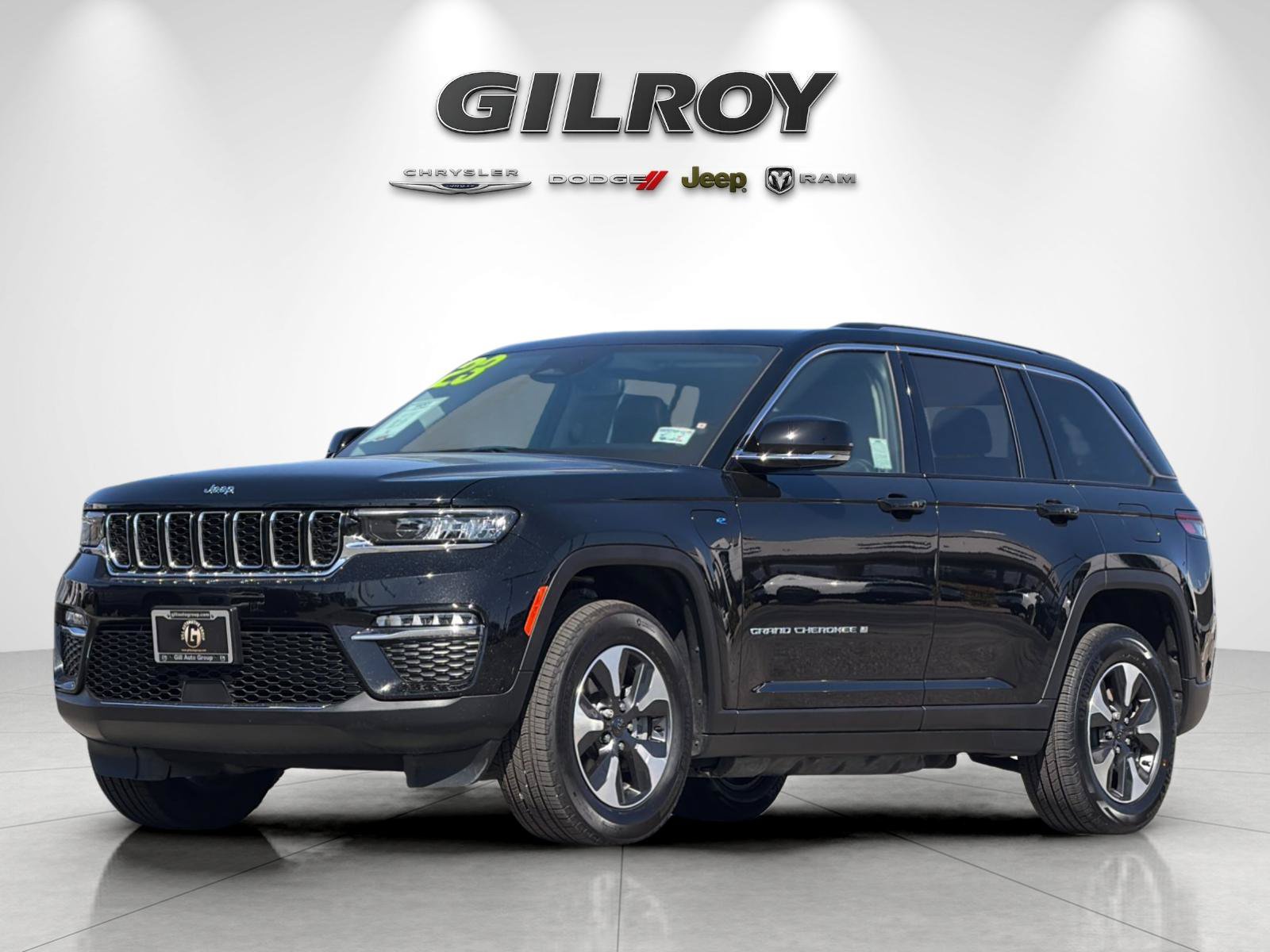 Used 2023 Jeep Grand Cherokee 4WD 4xe image 8