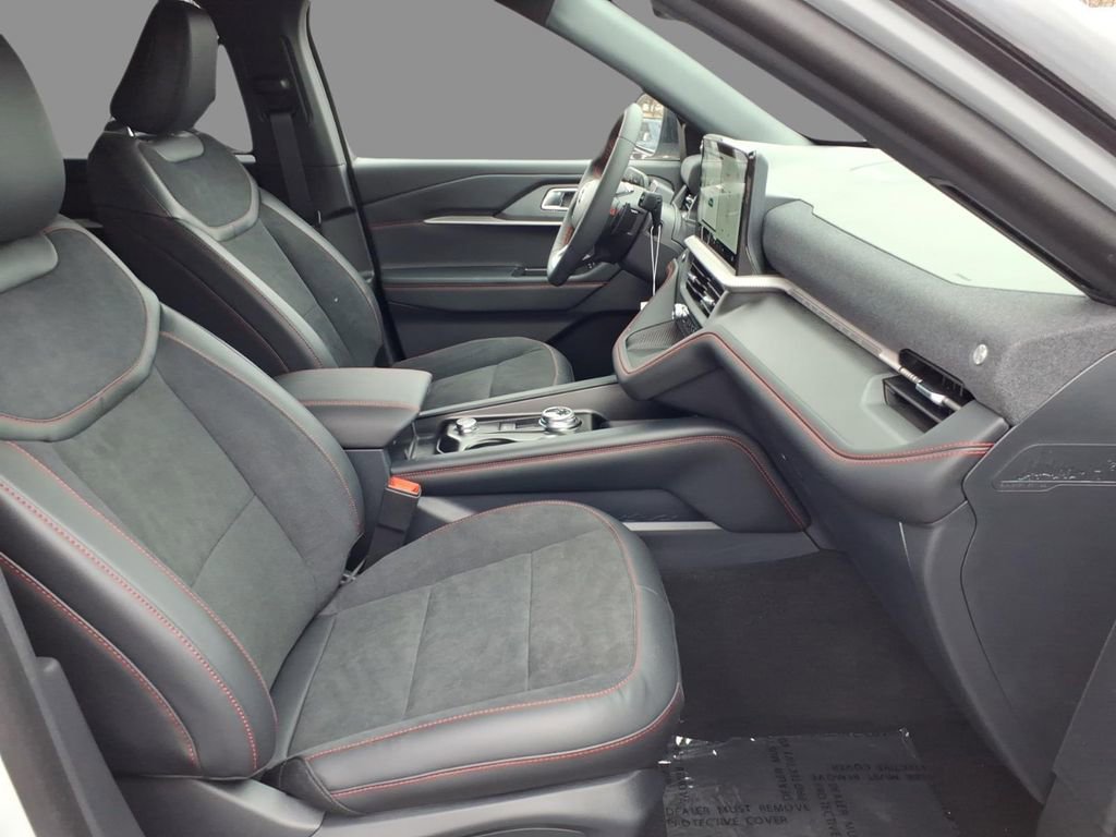 New 2026 Ford Explorer ST image 12