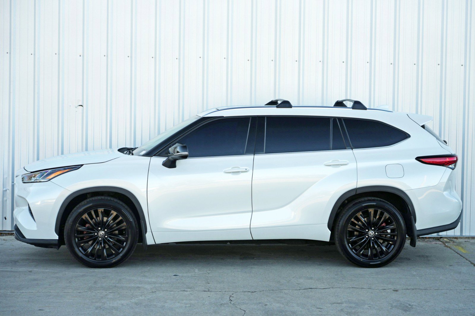 Used 2022 Toyota Highlander Platinum image 49