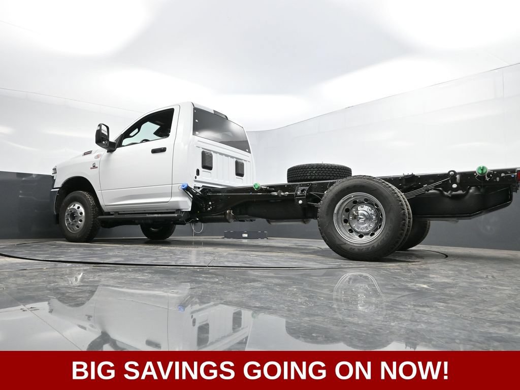 New 2026 RAM 3500 Tradesman w/ Chrome Appearance Group AWD/4WD image 43