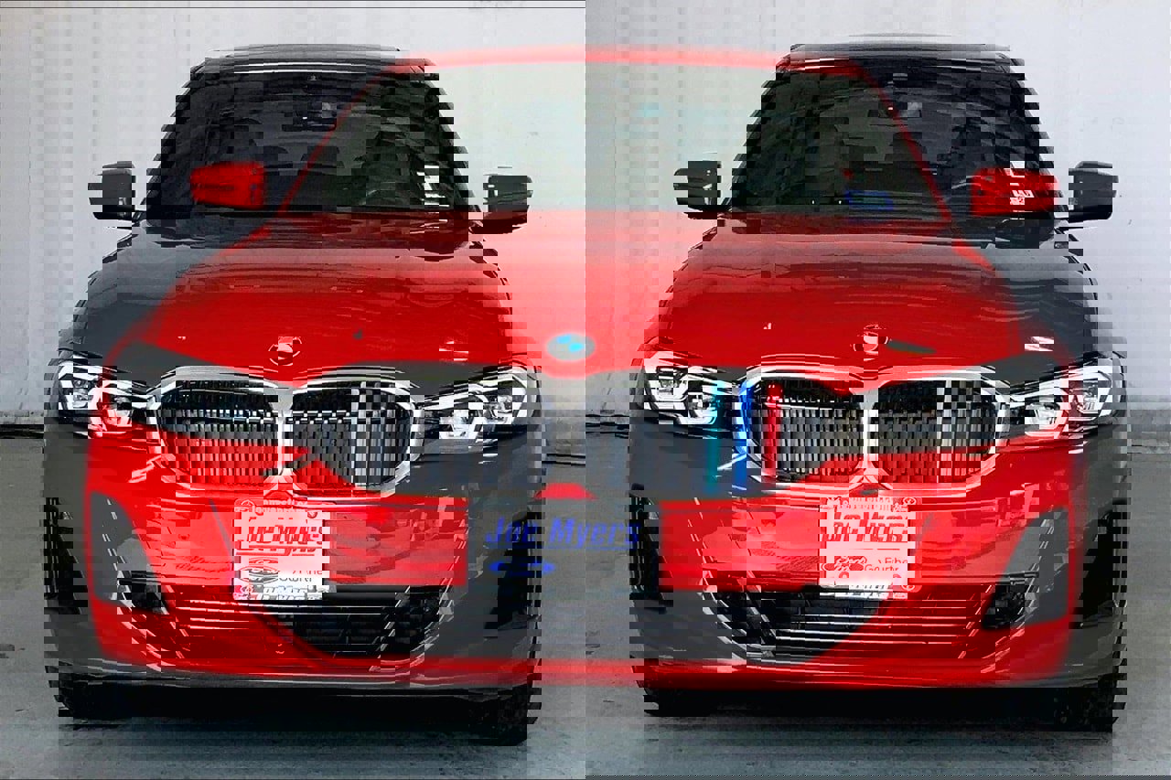 Used 2024 BMW 330i Sedan w/ Convenience Package image 3