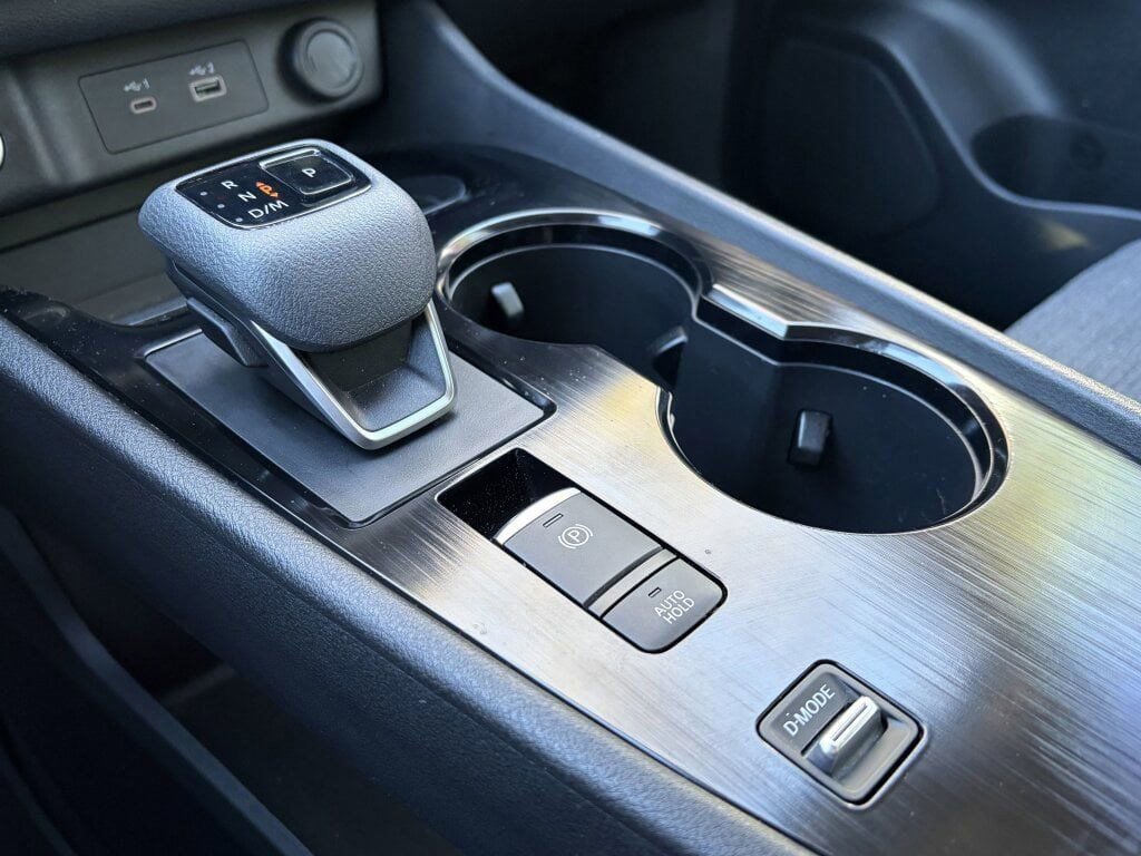 Certified 2023 Nissan Rogue SV image 16