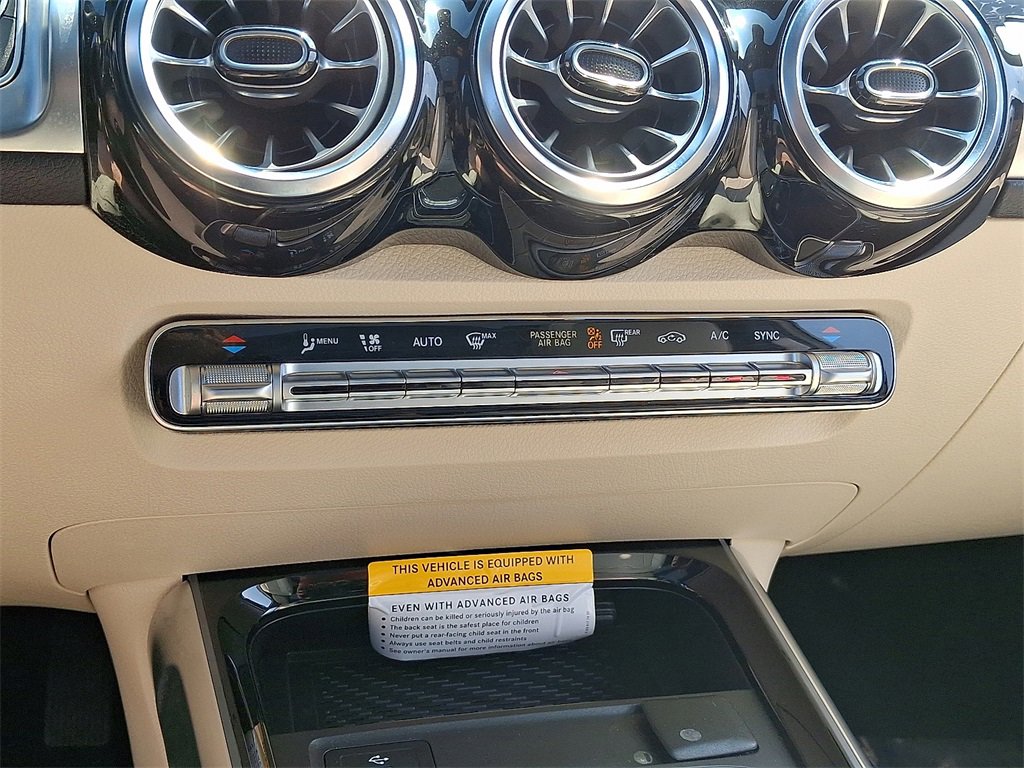 Certified 2025 Mercedes-Benz GLB 250 4MATIC image 16