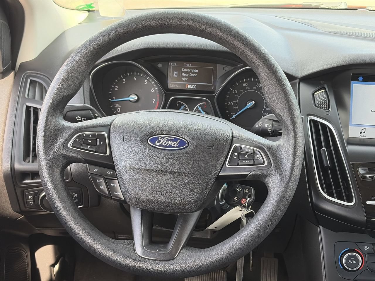 Used 2018 Ford Focus SEL FWD image 13