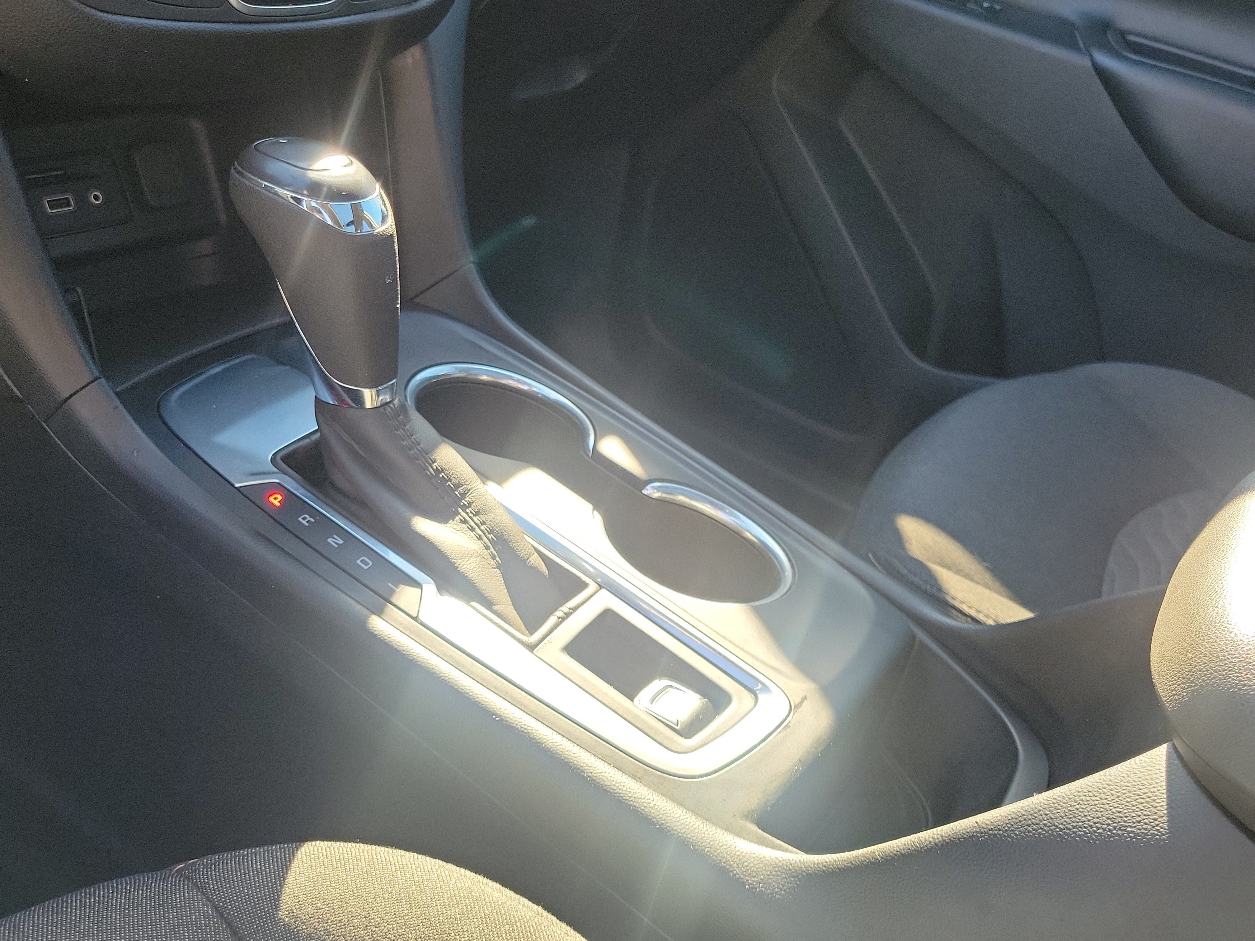 Used 2020 Chevrolet Equinox LT FWD image 29
