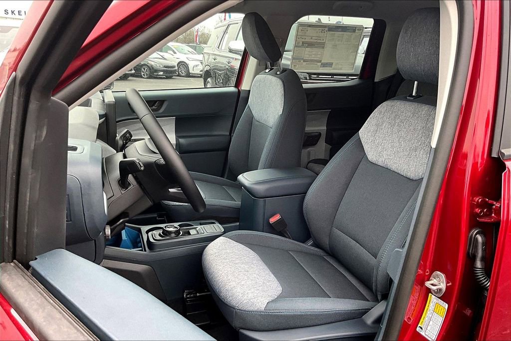 New 2026 Ford Maverick XLT w/ XLT Luxury Package image 9