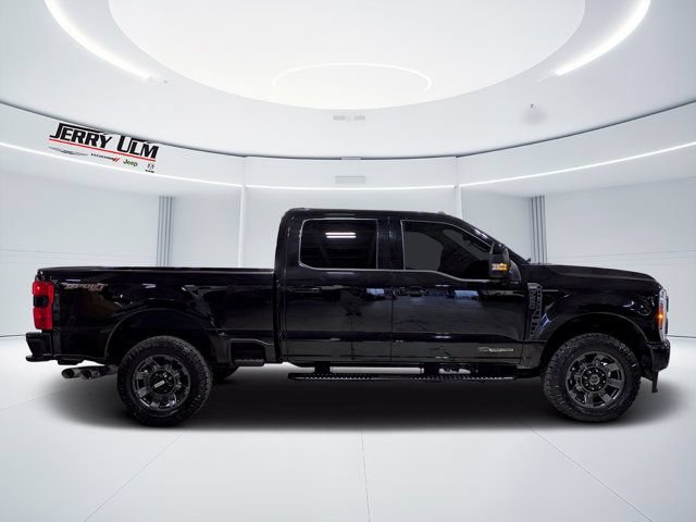 Used 2023 Ford F250 Lariat w/ Sport Appearance Package AWD/4WD image 2