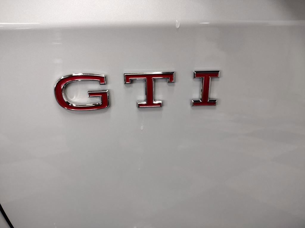 New 2025 Volkswagen GTI SE image 7