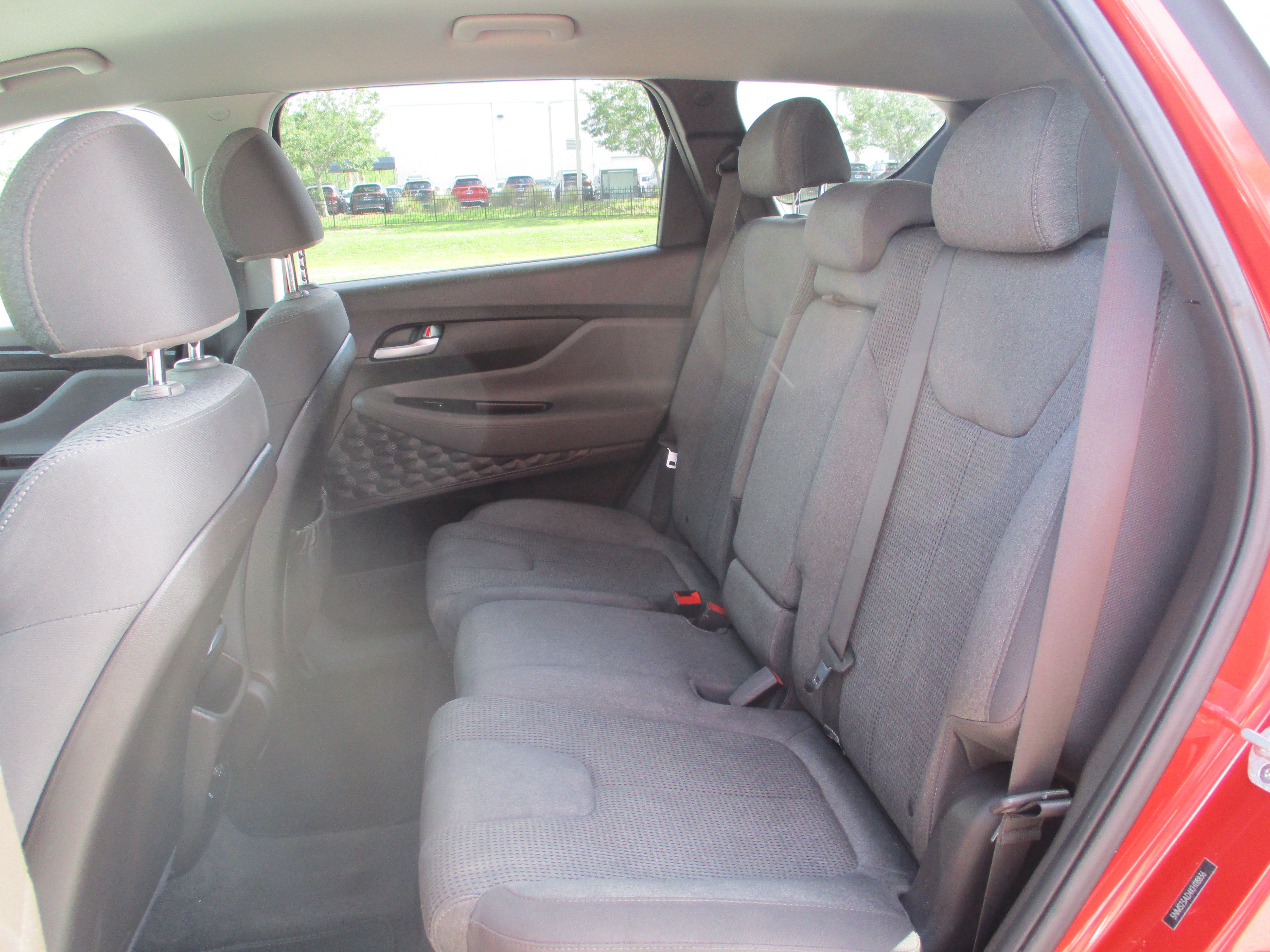 Used 2019 Hyundai Santa Fe SE FWD image 11