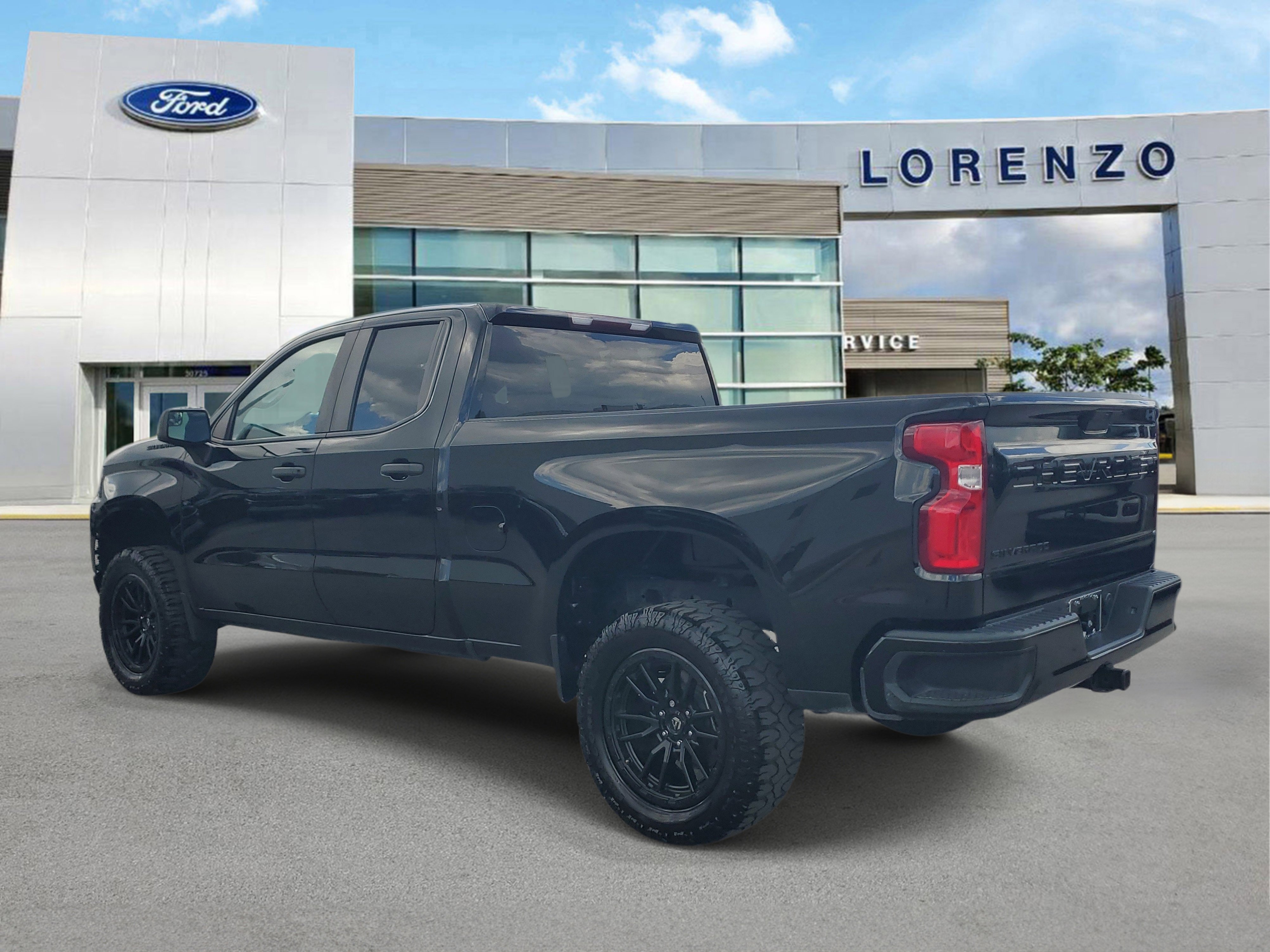 Used 2020 Chevrolet Silverado 1500 Custom w/ Custom Value Package RWD image 7
