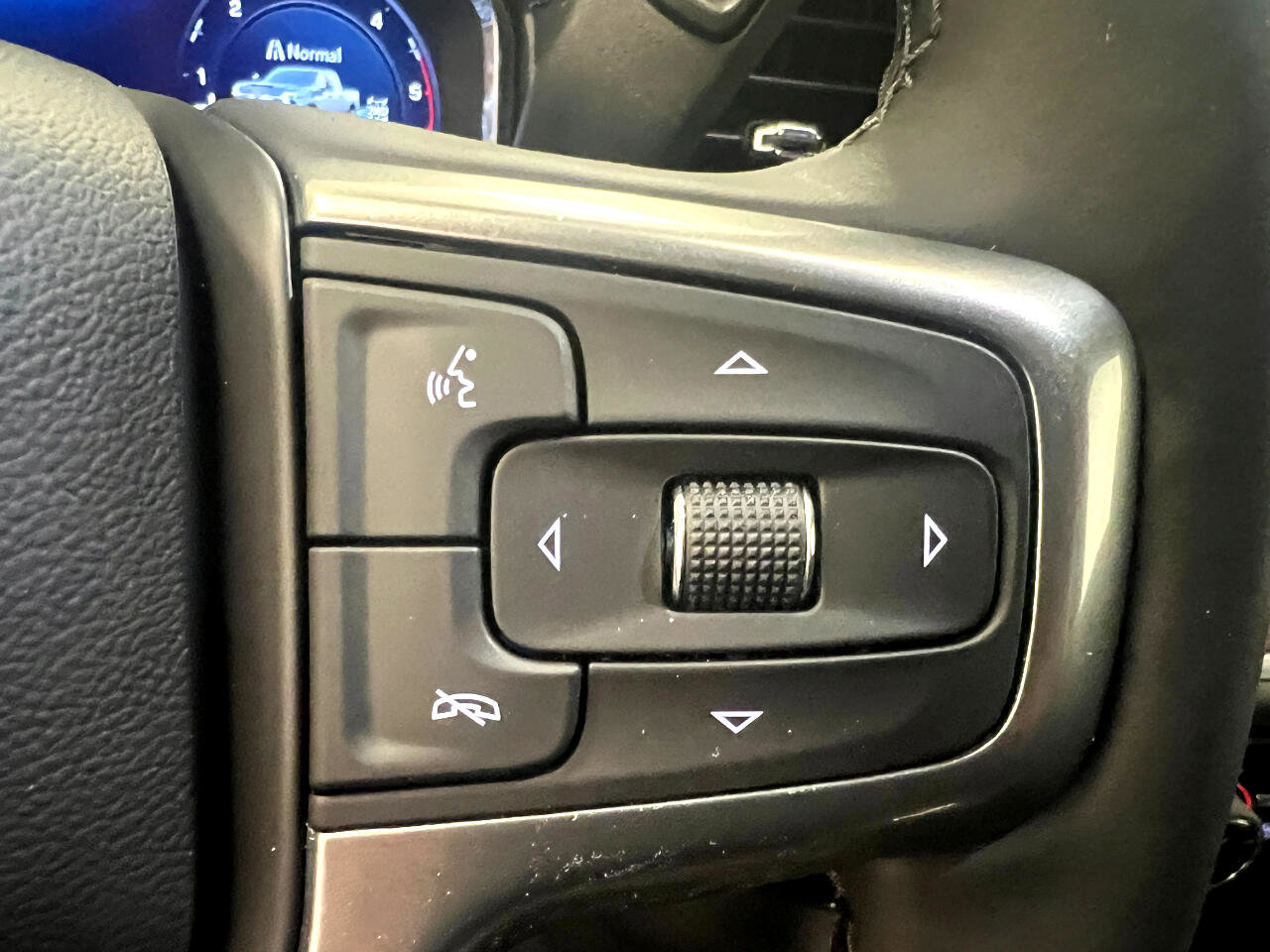 New 2025 Chevrolet Silverado 2500 LTZ w/ Z71 Chrome Sport Edition image 30