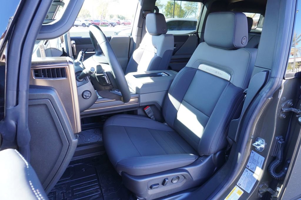 New 2025 GMC Hummer EV 2X image 13