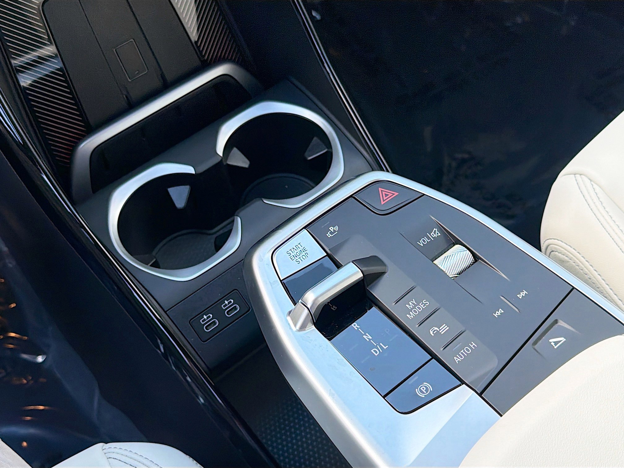 New 2026 BMW X1 xDrive28i w/ Convenience Package image 29