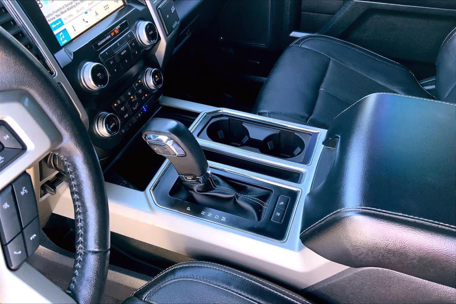 Used 2019 Ford F150 Lariat w/ Equipment Group 502A Luxury AWD/4WD image 17