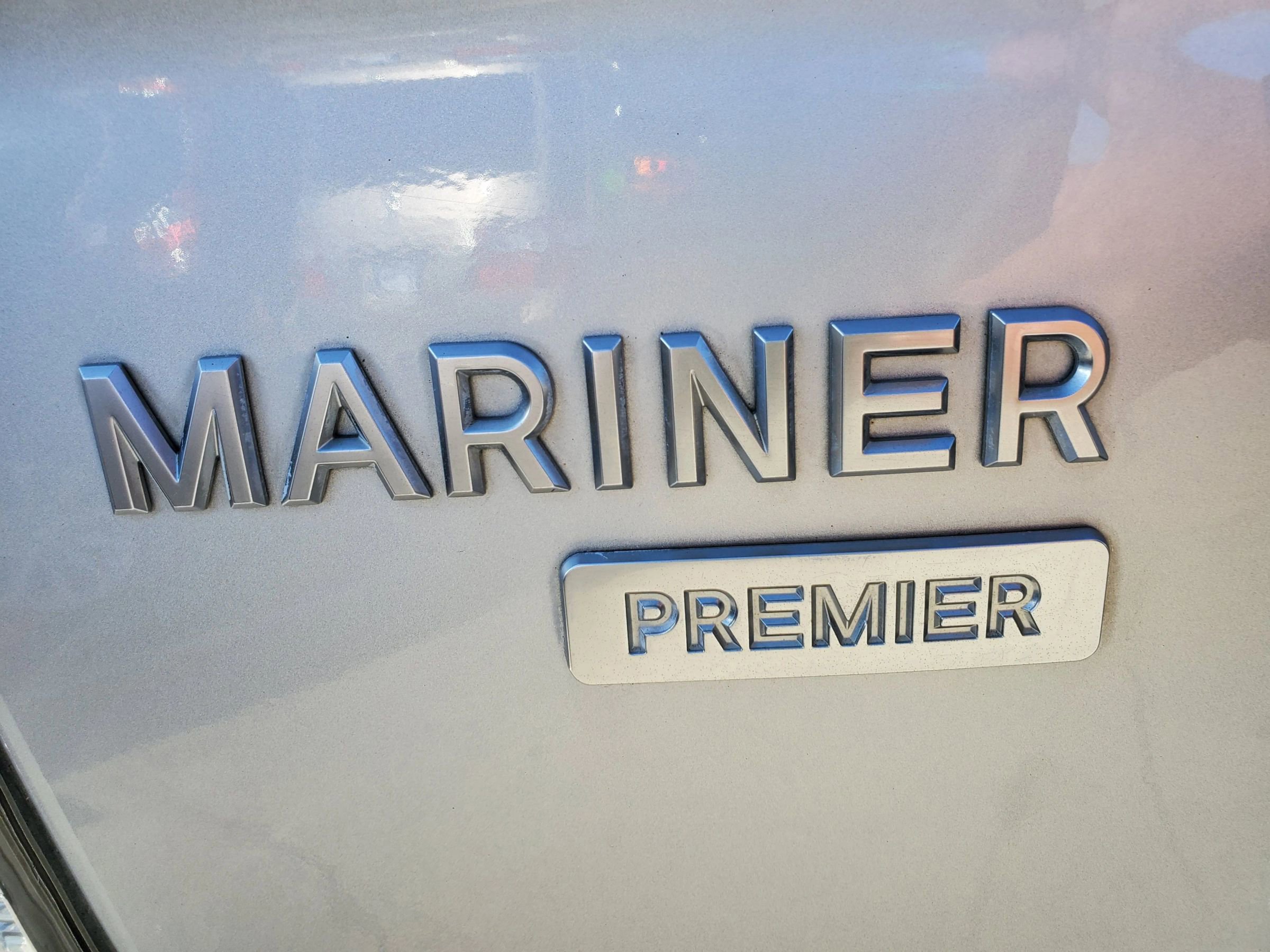 Used 2010 Mercury Mariner Premier image 9