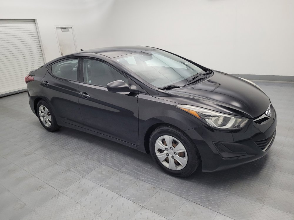 Used 2016 Hyundai Elantra SE FWD image 11
