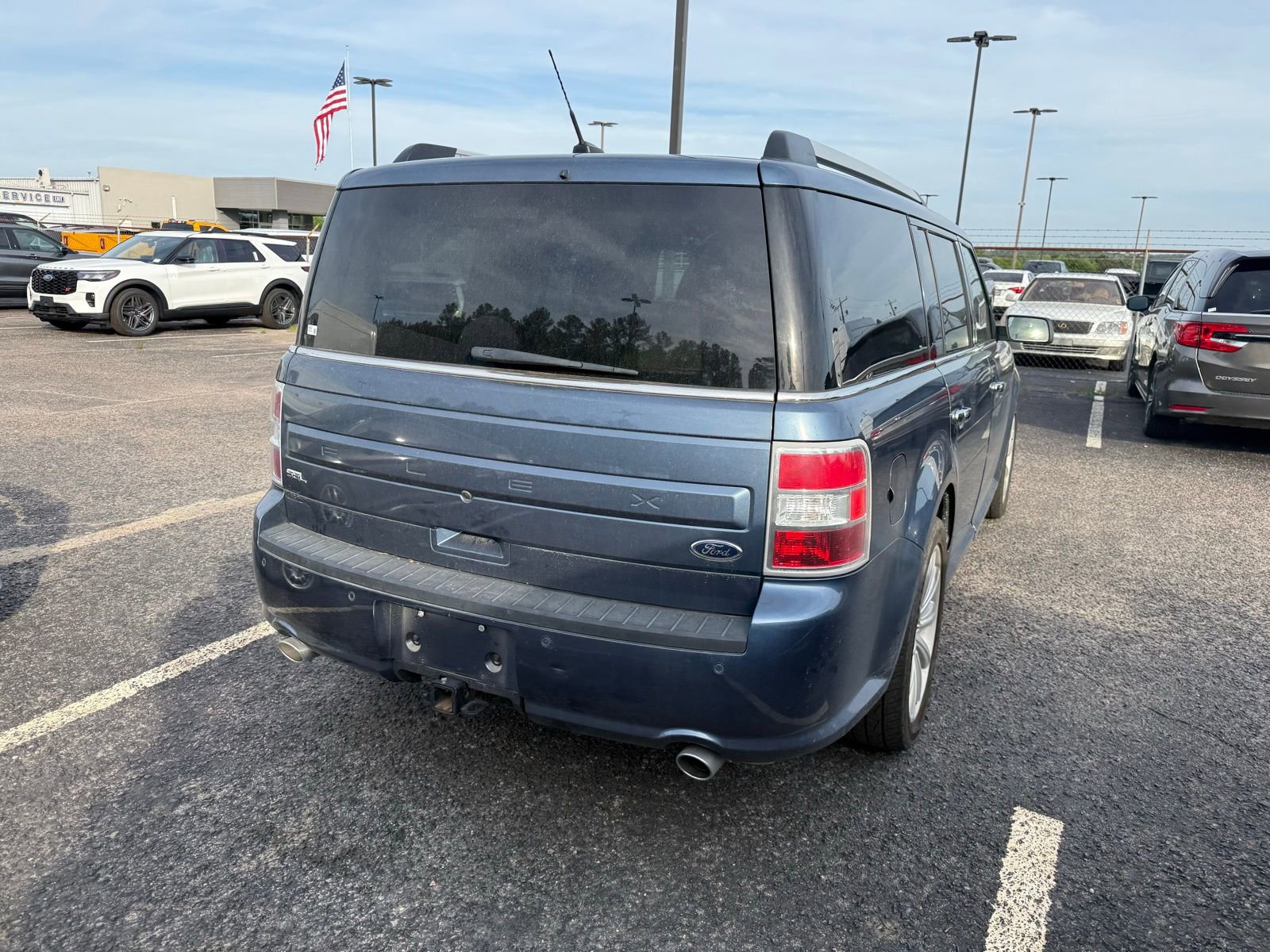 Certified 2018 Ford Flex SEL w/ Equipment Group 202A image 7