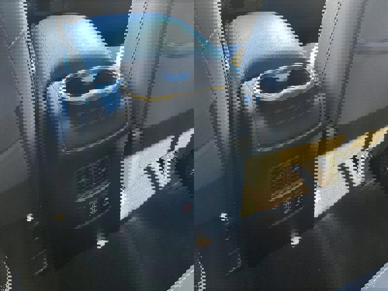 Certified 2023 Nissan Titan SV w/ SV Convenience Package image 25