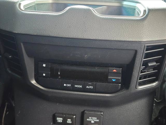 Used 2025 Toyota Sequoia Limited AWD/4WD image 14