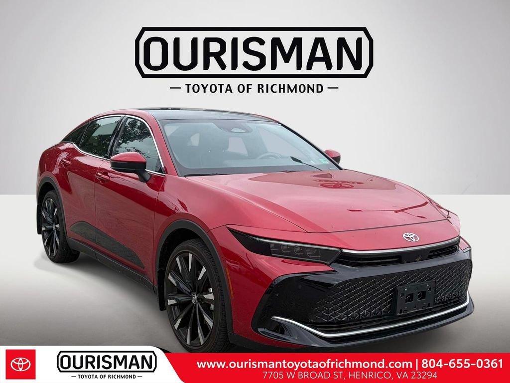 Used 2023 Toyota Crown Platinum AWD/4WD image 1