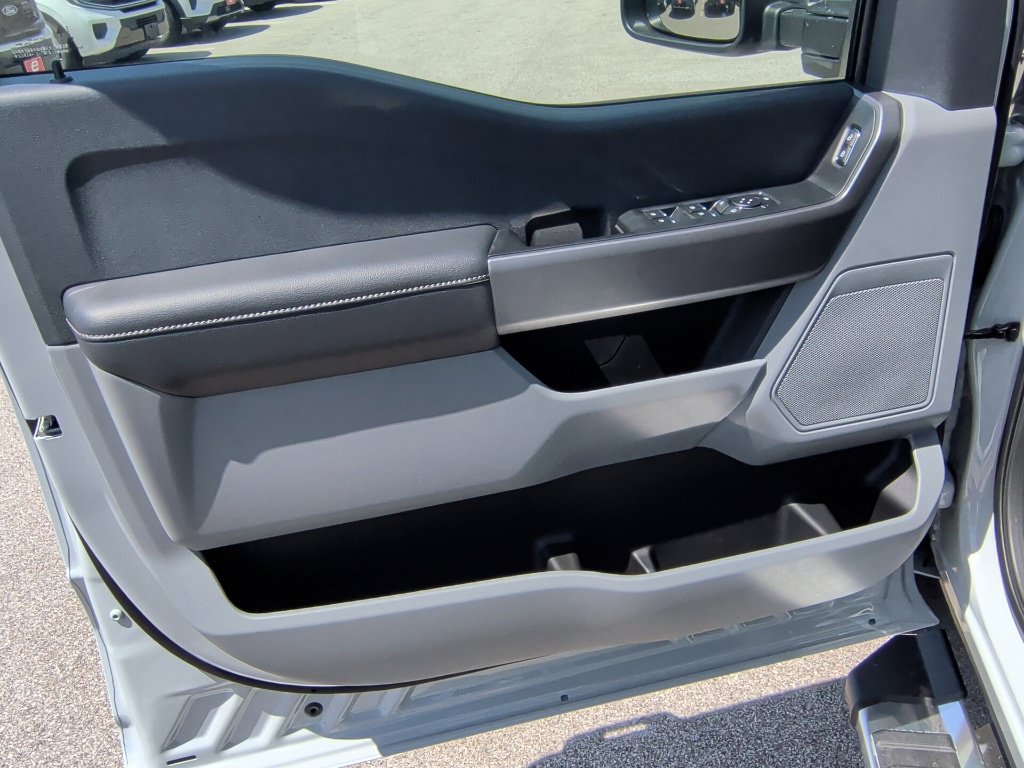 New 2026 Ford F350 XLT AWD/4WD image 10