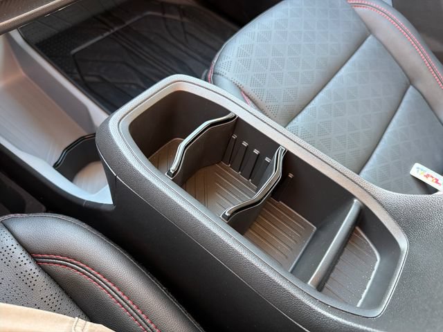 New 2027 Chevrolet Bolt RS w/ LPO, All-Weather Package FWD image 32