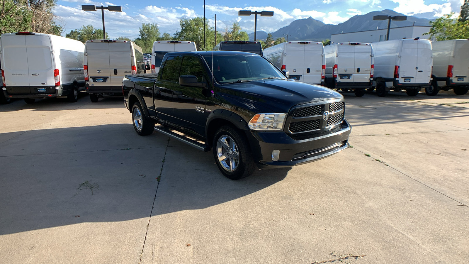 Used 2017 RAM 1500 Express AWD/4WD image 7