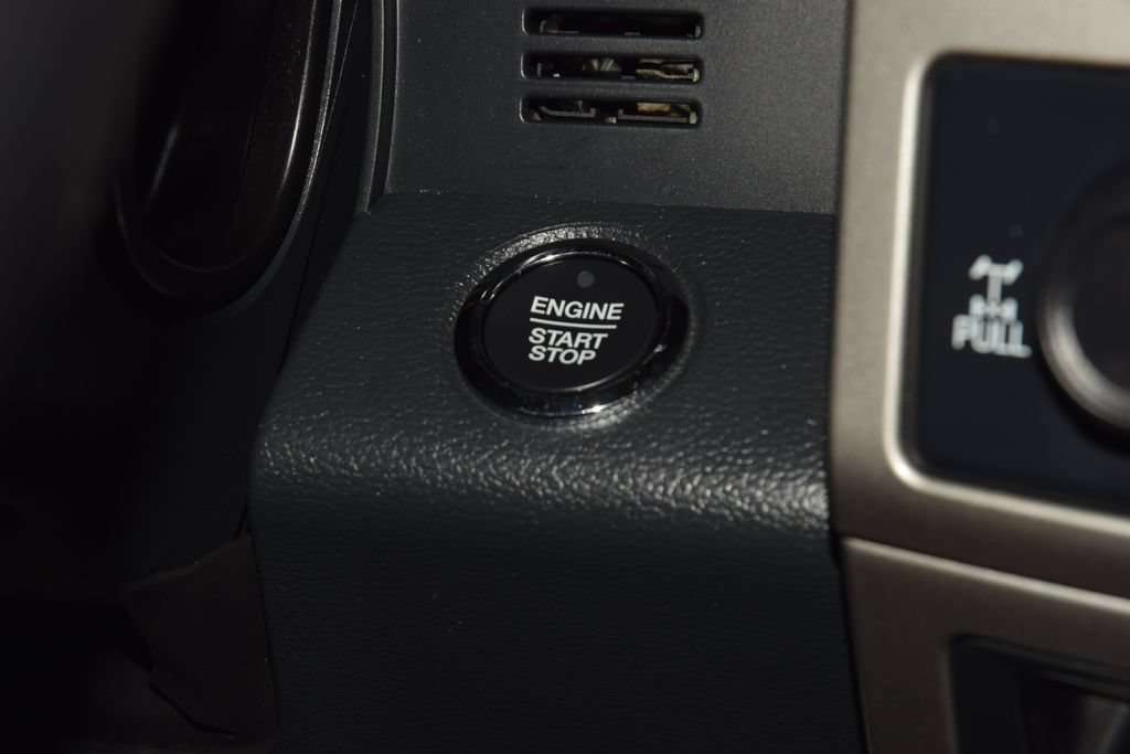Used 2022 Ford F350 Lariat w/ Lariat Ultimate Package AWD/4WD image 35