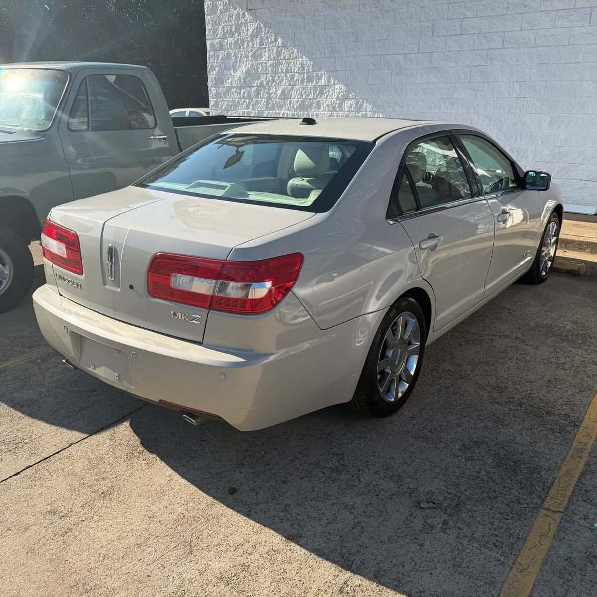 Used 2008 Lincoln MKZ FWD image 12