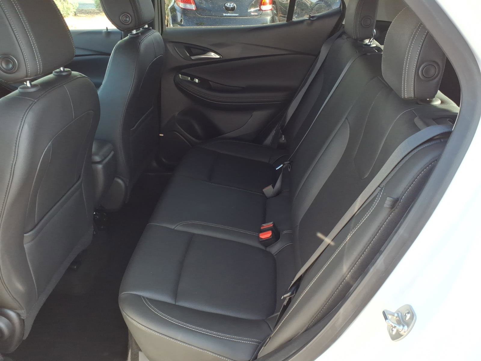 Used 2024 Buick Encore GX Sport Touring FWD image 14