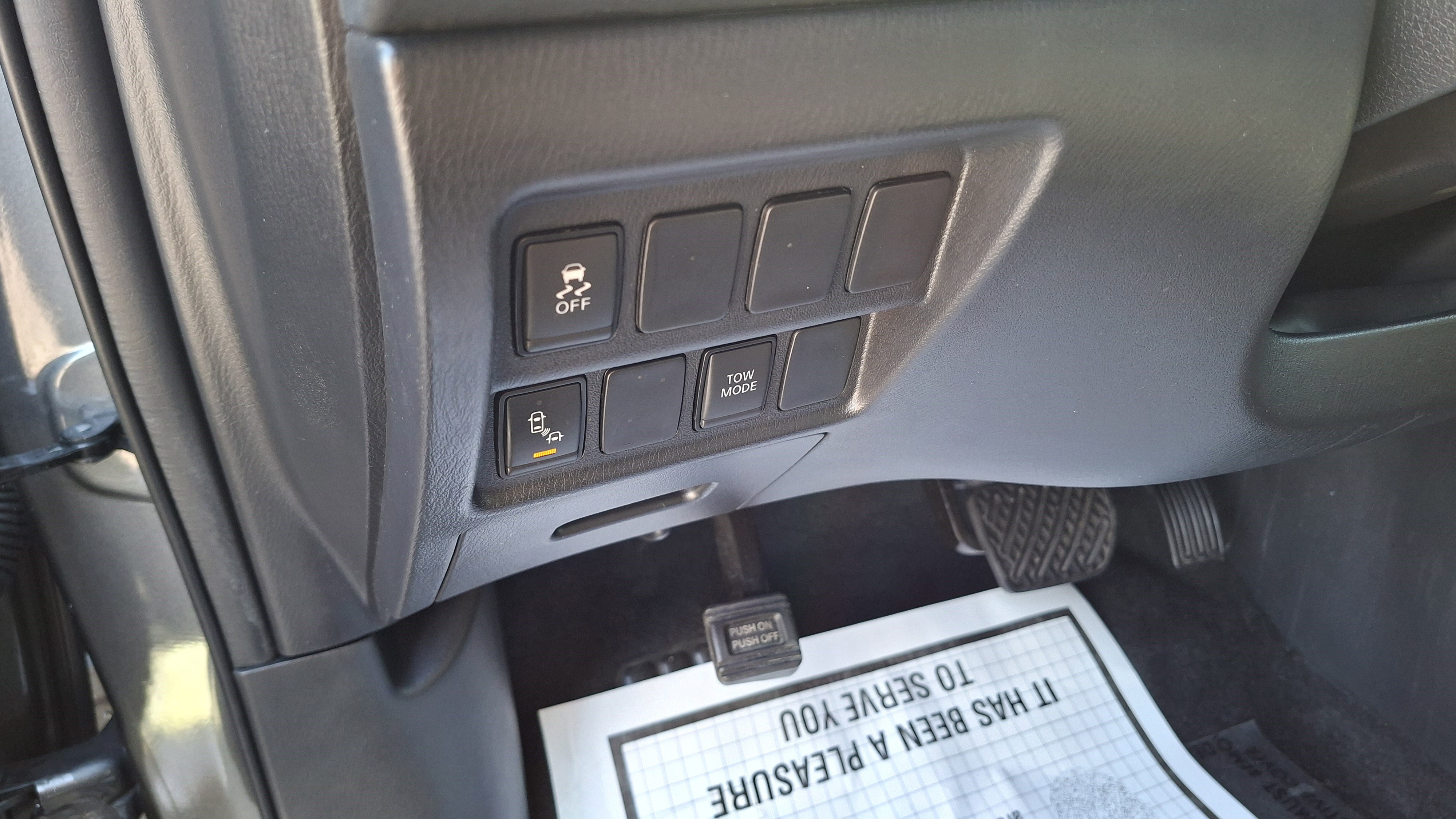 Certified 2020 Nissan Pathfinder SV image 10