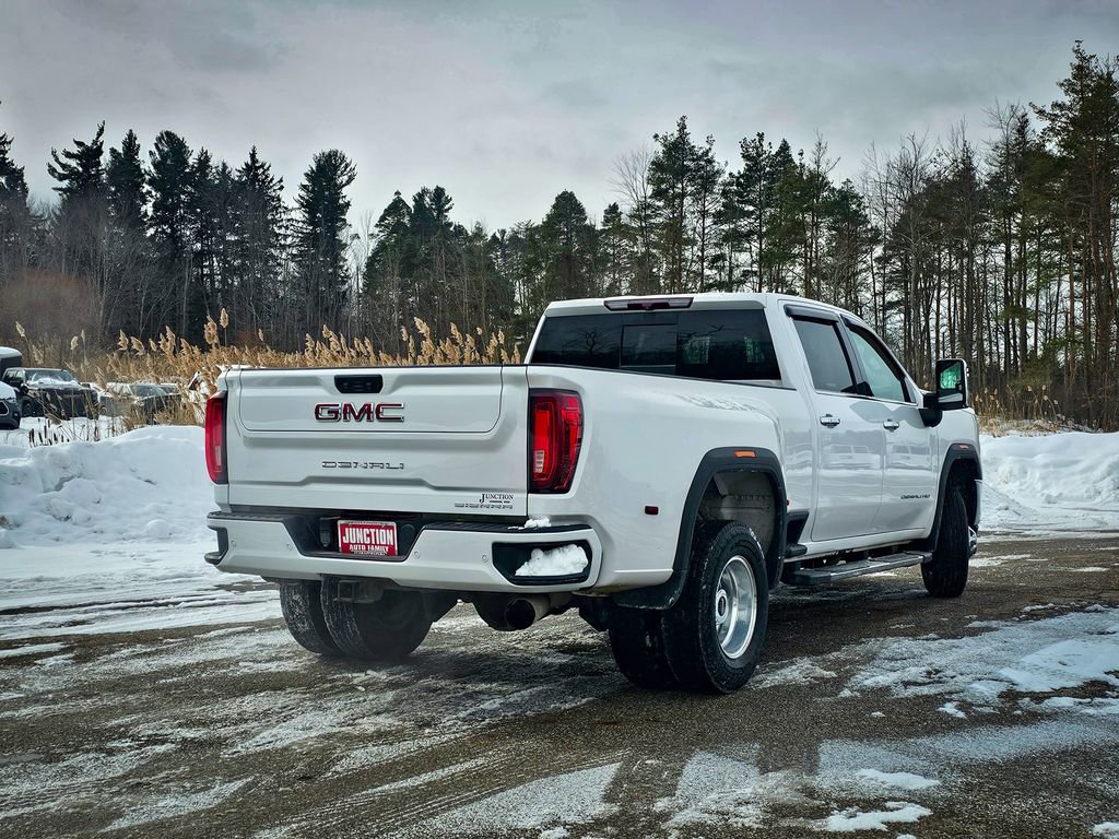 Used 2022 GMC Sierra 3500 Denali image 3