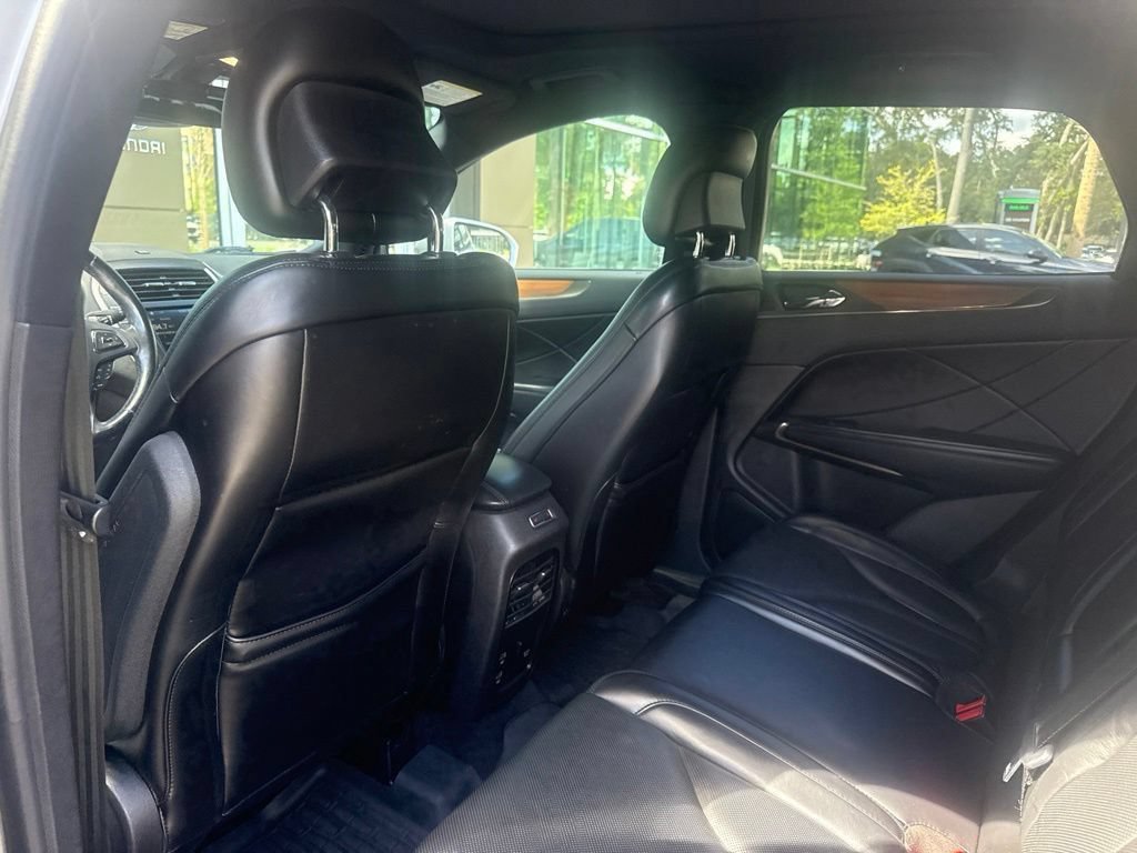 Used 2019 Lincoln MKC Reserve w/ MKC Climate Package AWD/4WD image 14