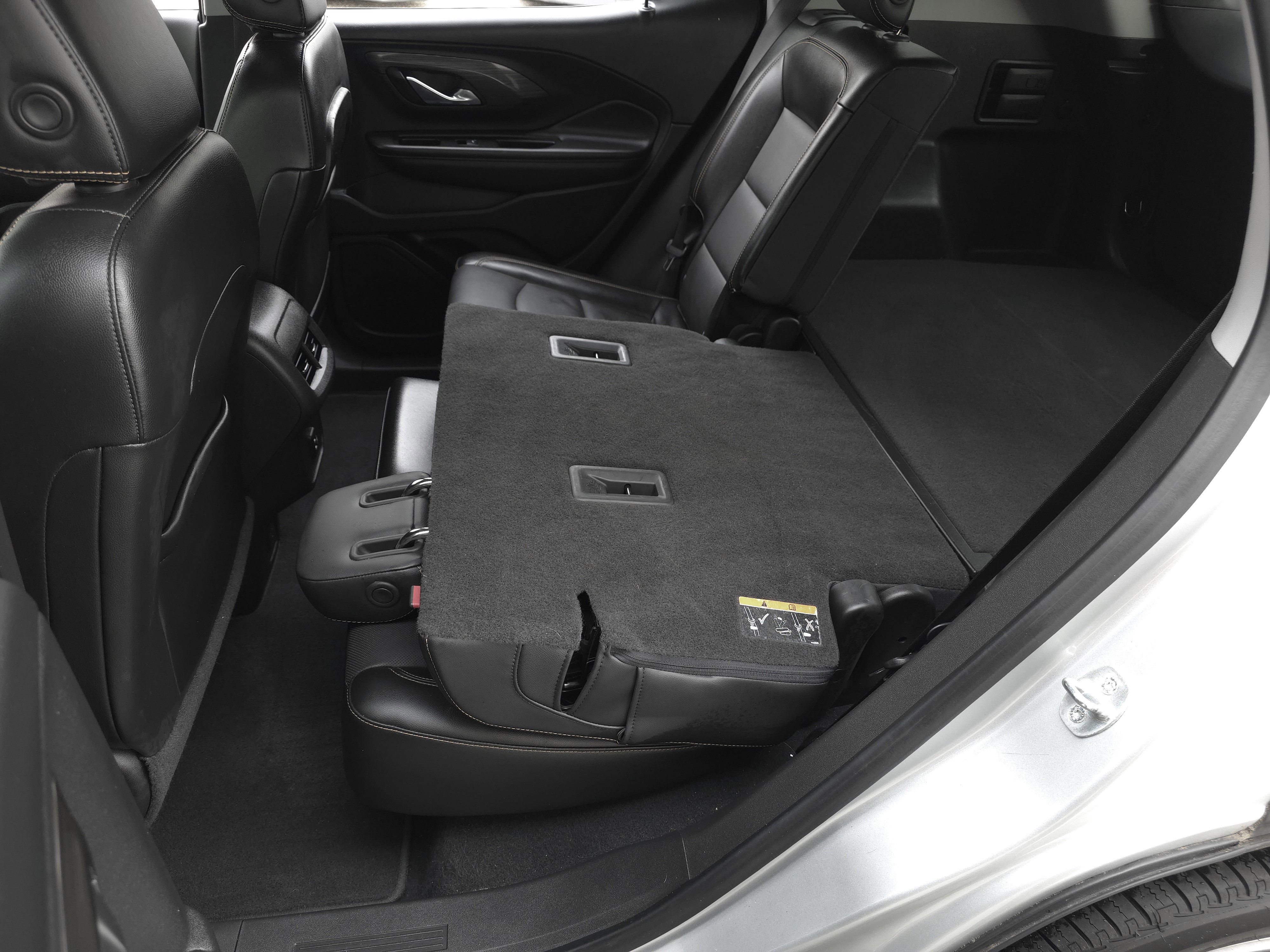 Used 2020 GMC Terrain SLT w/ Preferred Package image 27