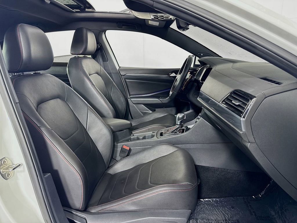 Used 2020 Volkswagen Jetta GLI Autobahn FWD image 31